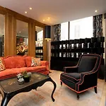 Saint Germain Hotel