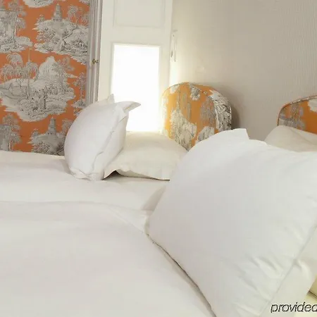 سان جيرمان 4*