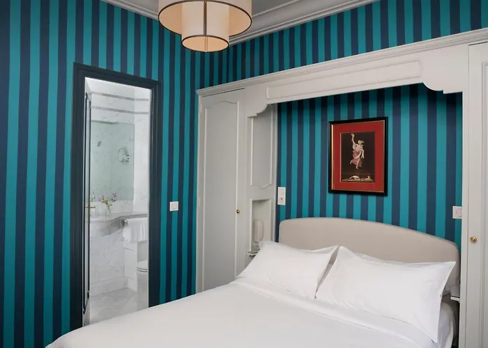 سان جيرمان 4*