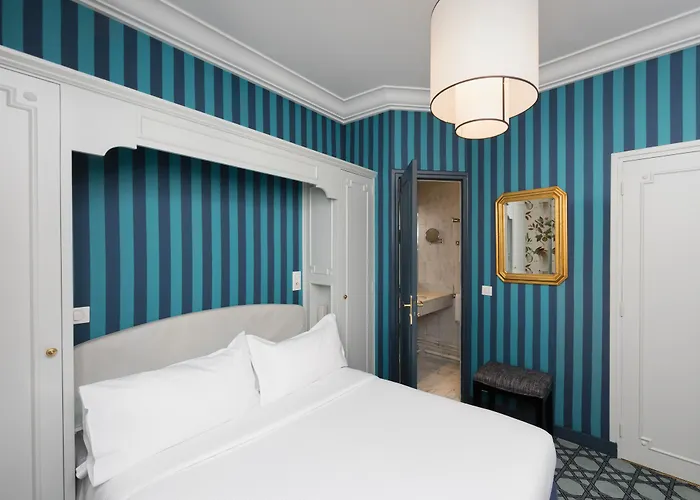 Hotel Saint Germain 4*